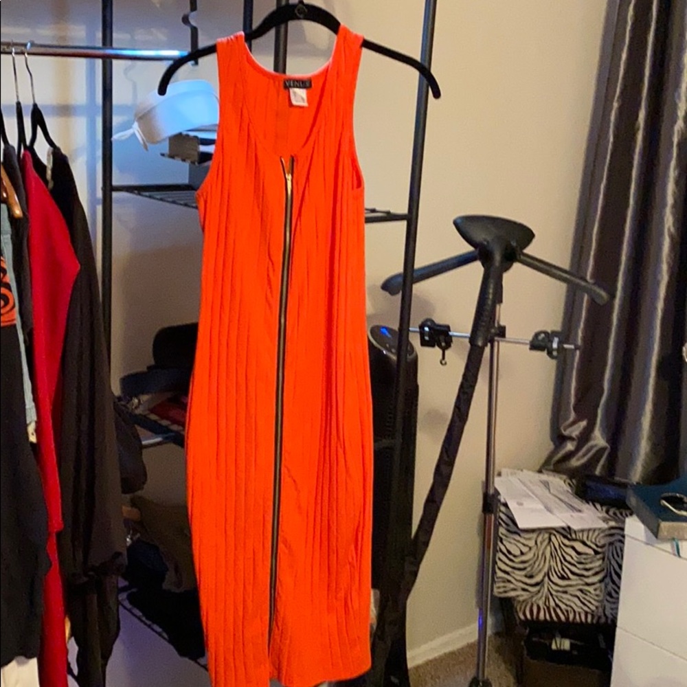 Venus dress